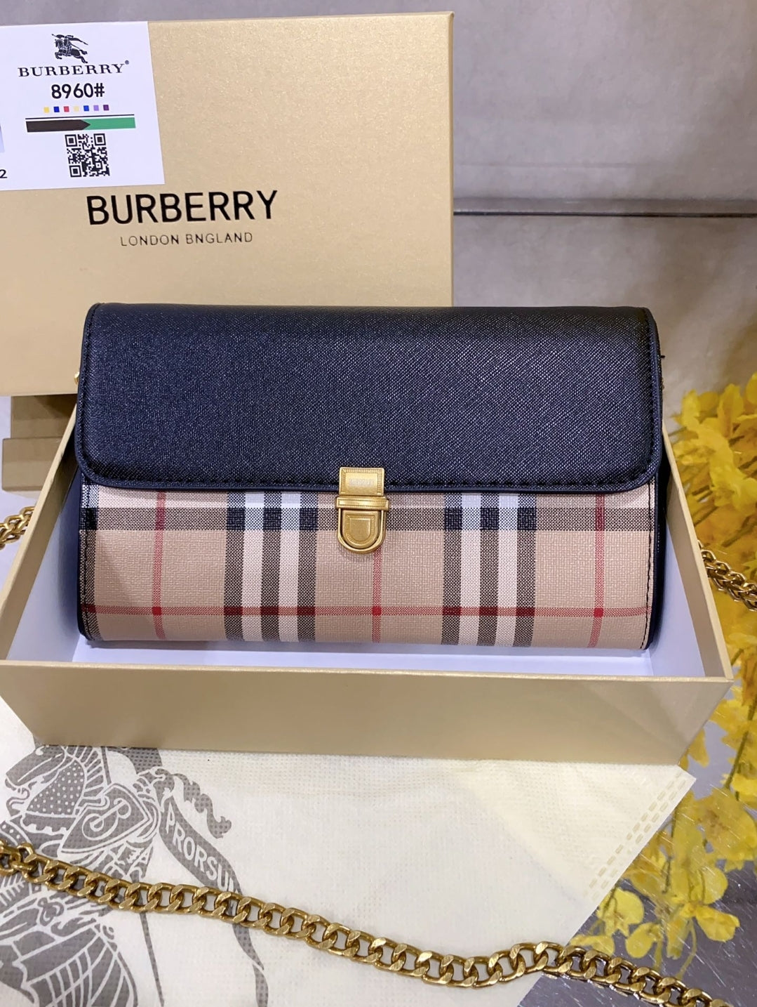 BB GOLD CHAIN CROSSBODY BAGS 8960