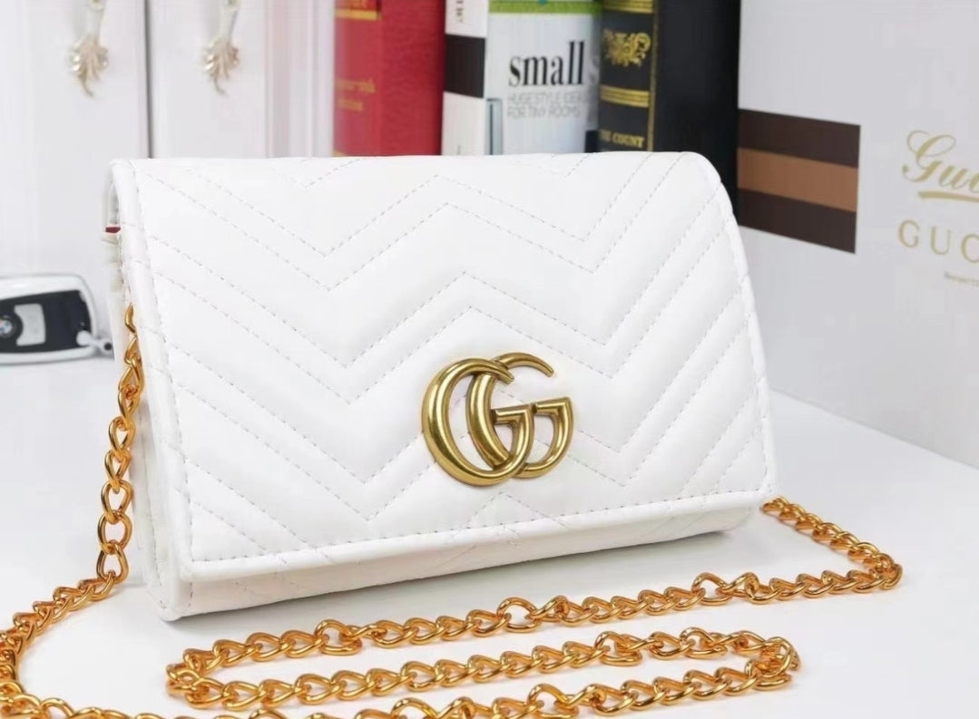 GG BACK HEART CROSSBODY BAGS 7172