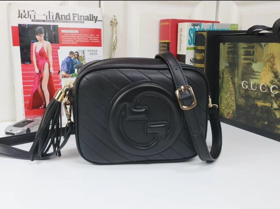 GG CROSSBODY BAGS 9022