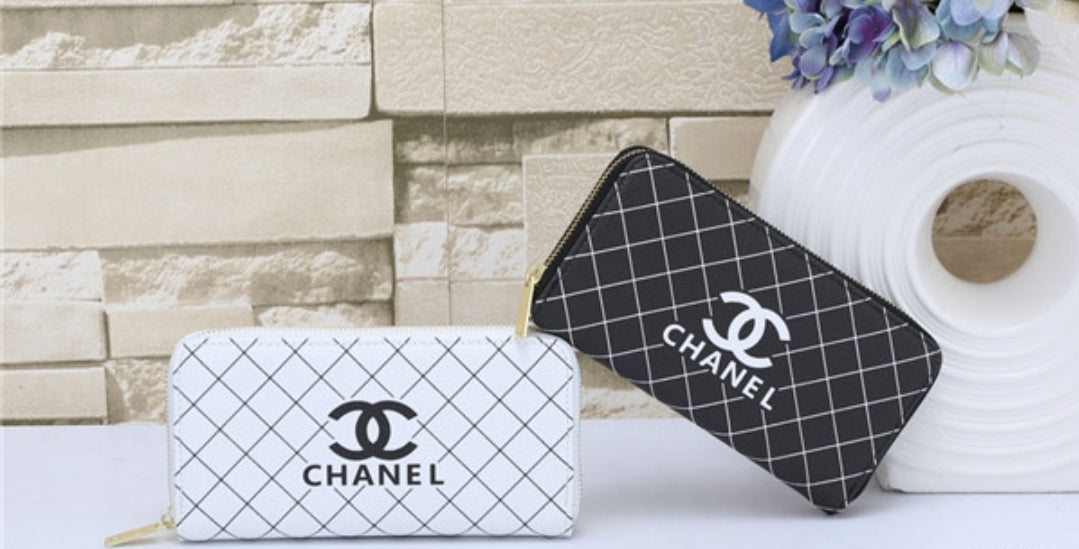 PRE-ORDER CC WALLETS 807