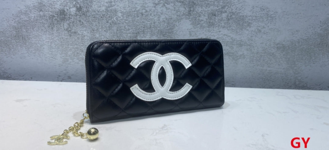 CC EMBOSSED WALLETS 8669