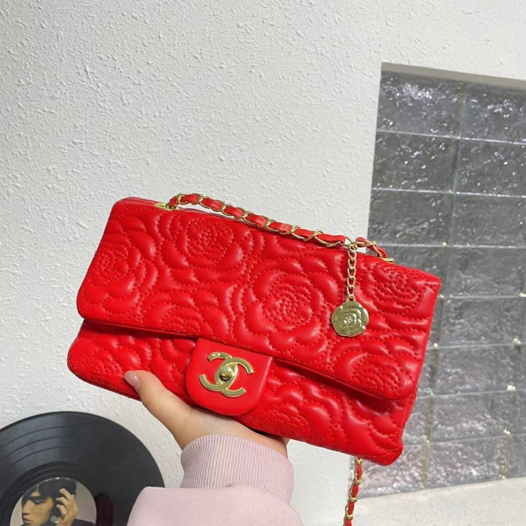 CC EMBOSSED BAGS 3366