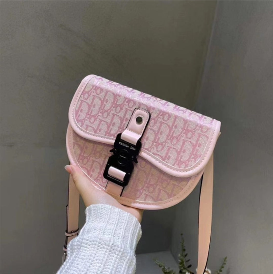 CD CROSSBODY BAGS 5011