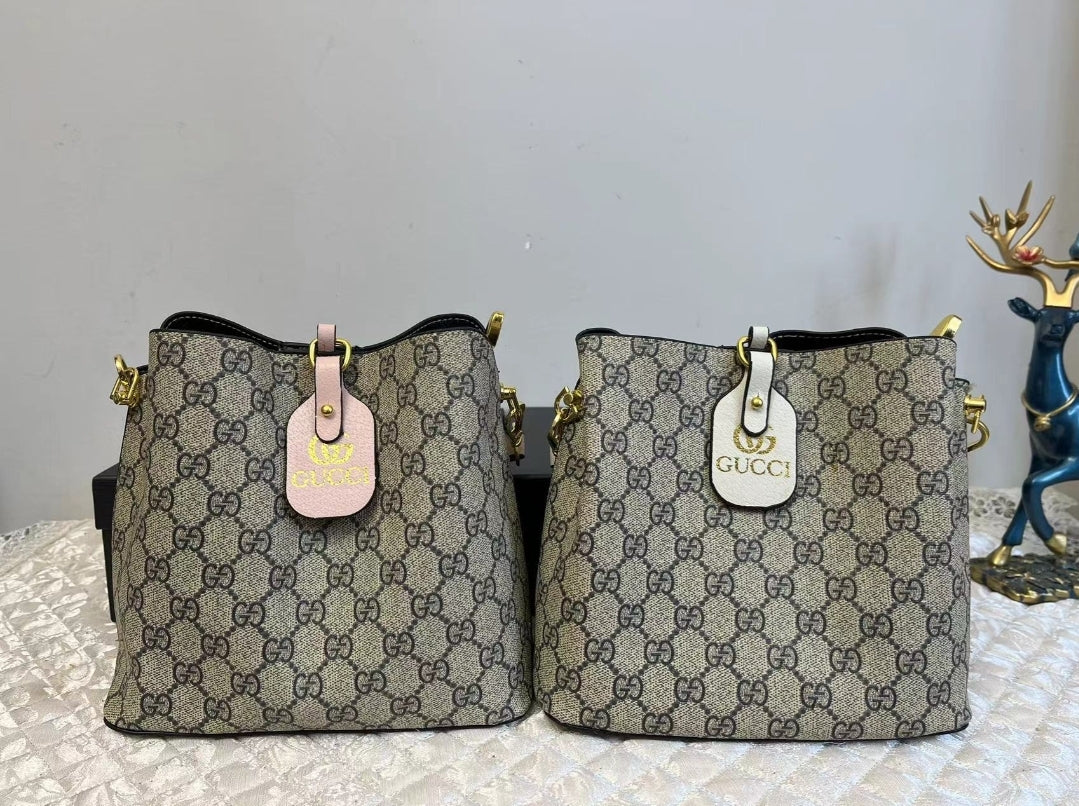 GG HOBO CROSSBODY BAGS 2038