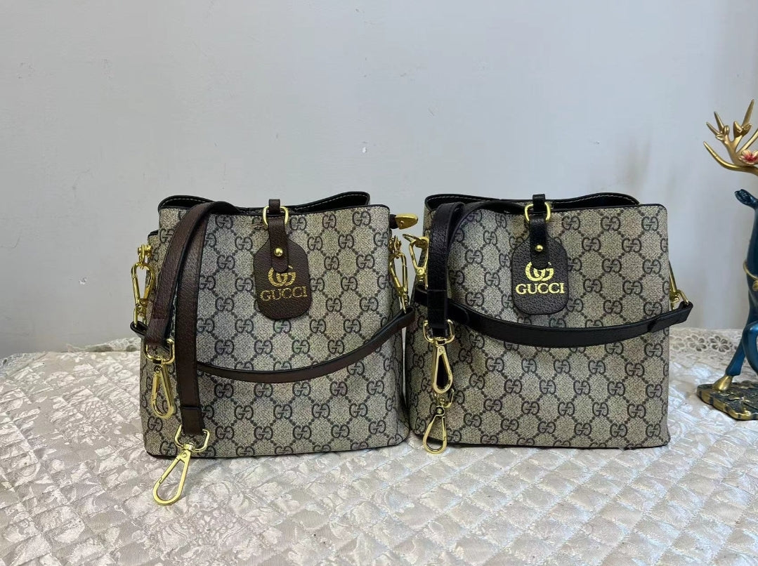GG HOBO CROSSBODY BAGS 2038