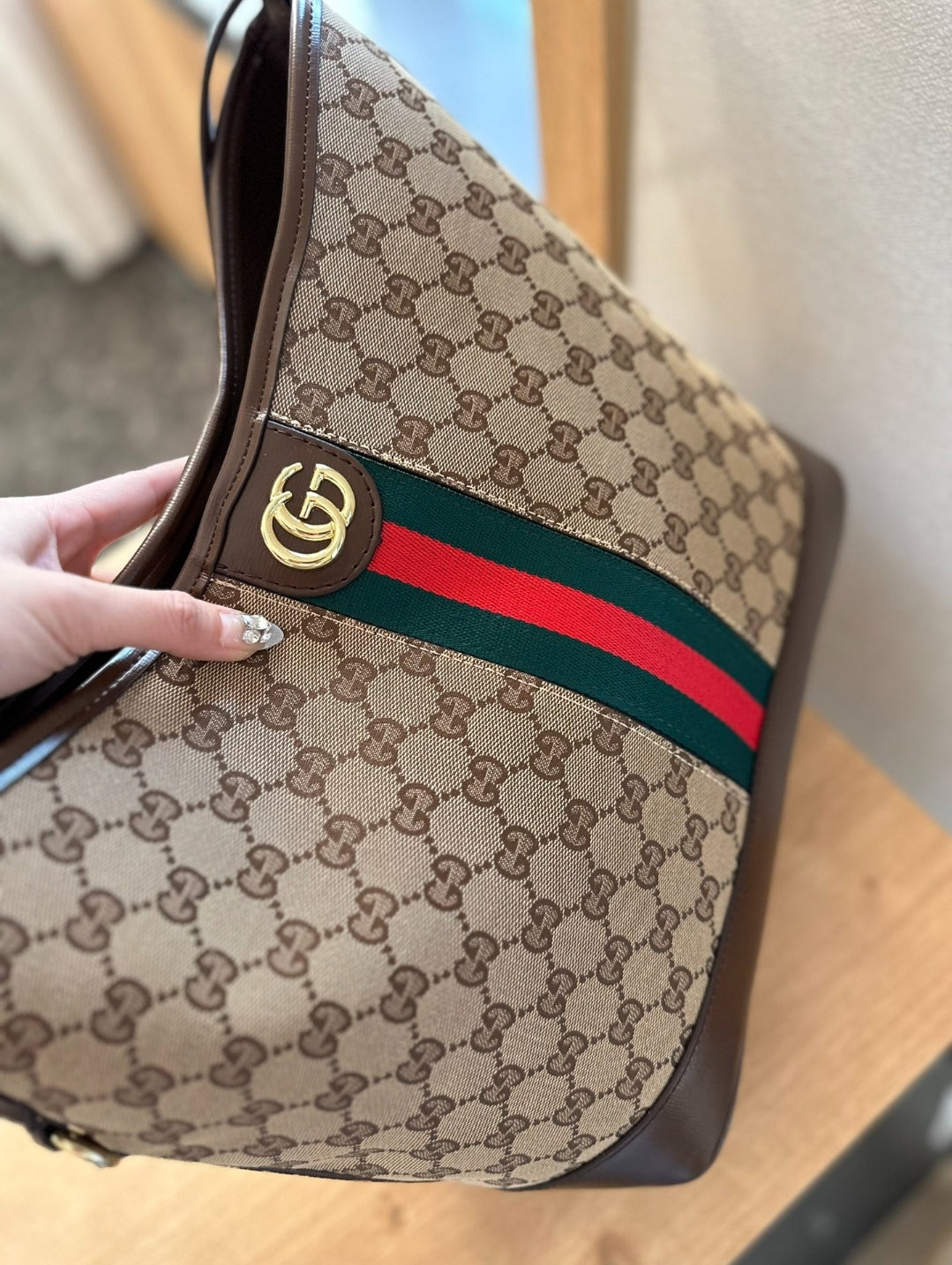 GG HOBO CROSSBODY BAG