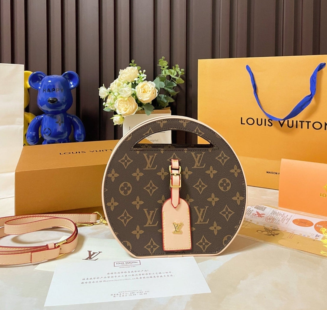 PRE-ORDER LV 2024 crossbody