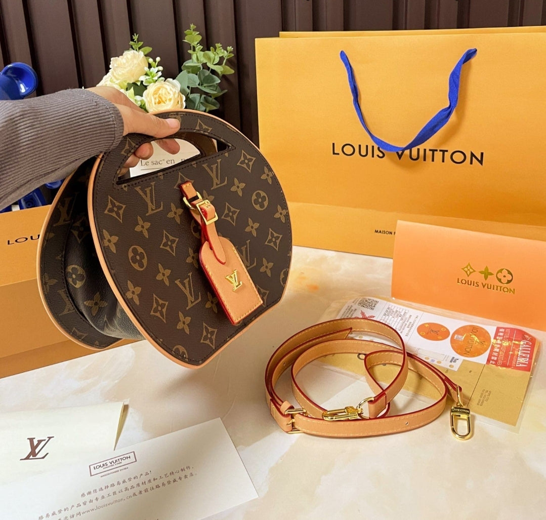 PRE-ORDER LV 2024 crossbody