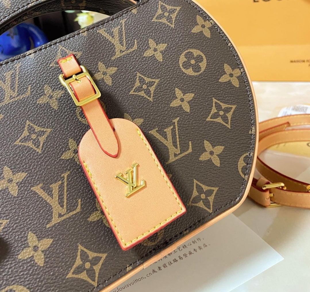 PRE-ORDER LV 2024 crossbody