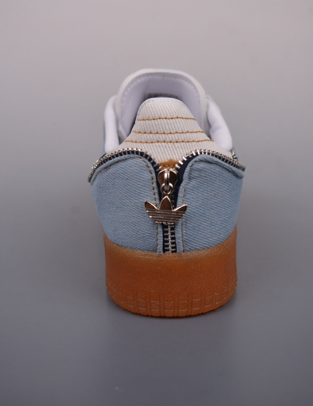PRE-ORDER AD UNISEX SNEAKERS