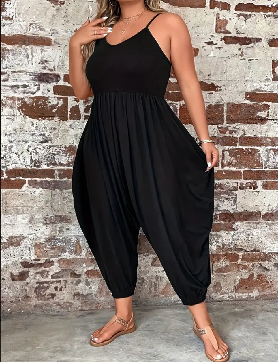 PRE-ORDER BAGGY CUTE JUMPSUIT OUTFIT
