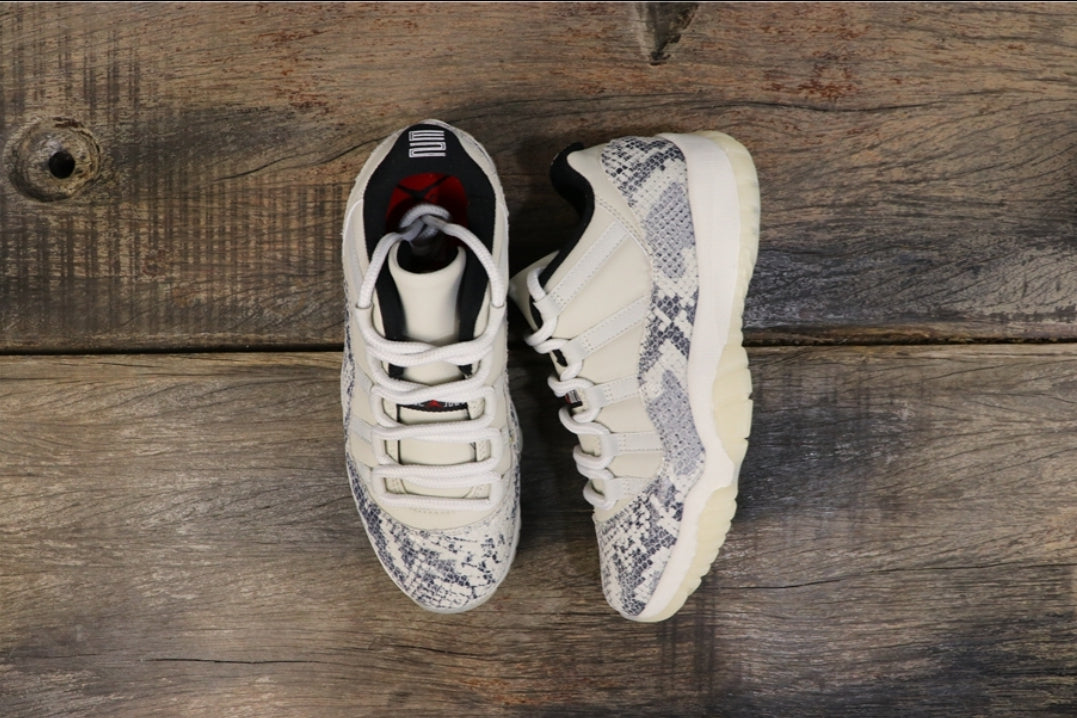 PRE-ORDER JORDAN 11 SNEAKERS