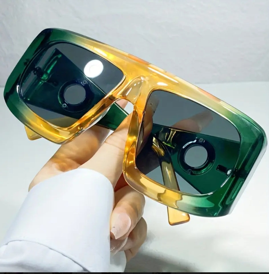PRE-ORDER OVERSIZED SUNGLASSES