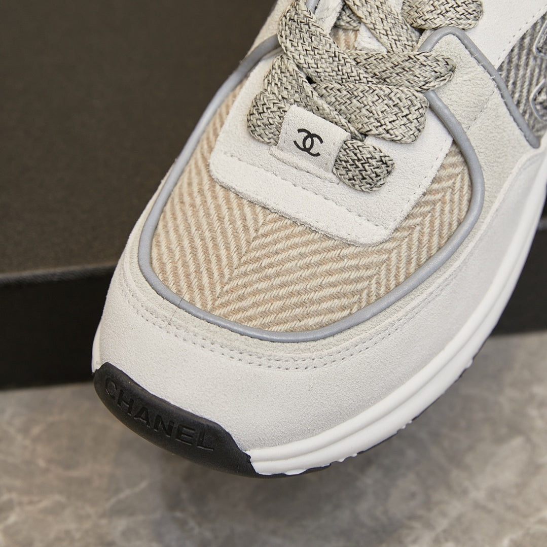 PRE-ORDER CC SNEAKERS