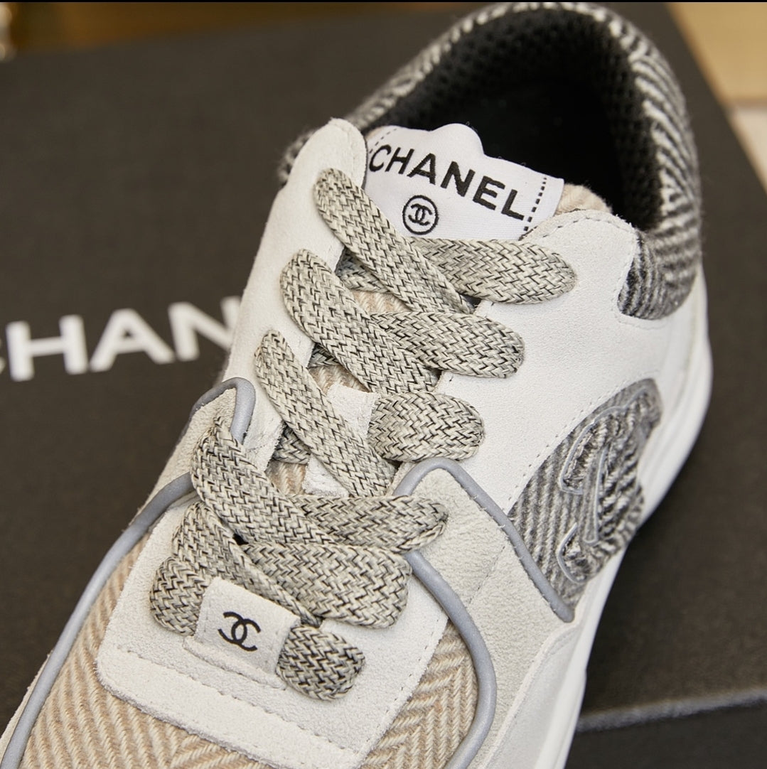 PRE-ORDER CC SNEAKERS