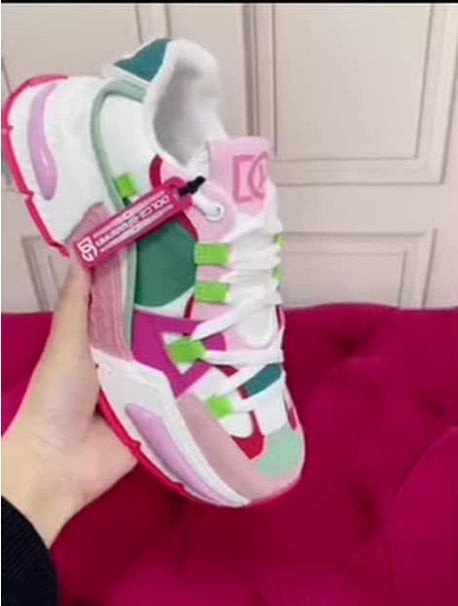 PRE-ORDER DG SNEAKERS