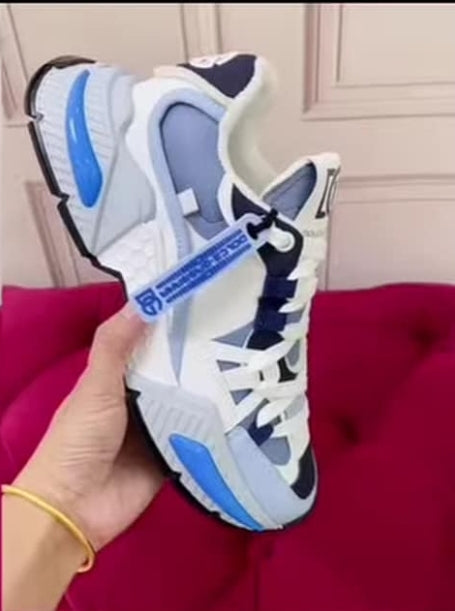 PRE-ORDER DG SNEAKERS