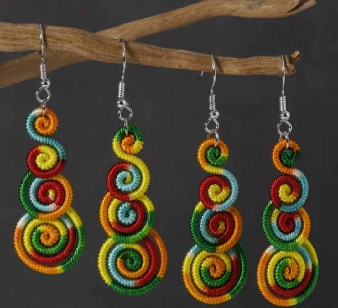 ON HAND MULTICOLORED DANGEL EARRINGS