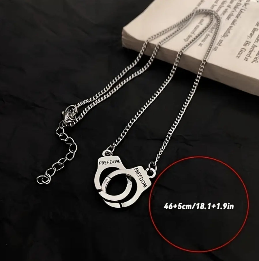 ON HAND HAND CUFF SET BRACELET & NECKLACE
