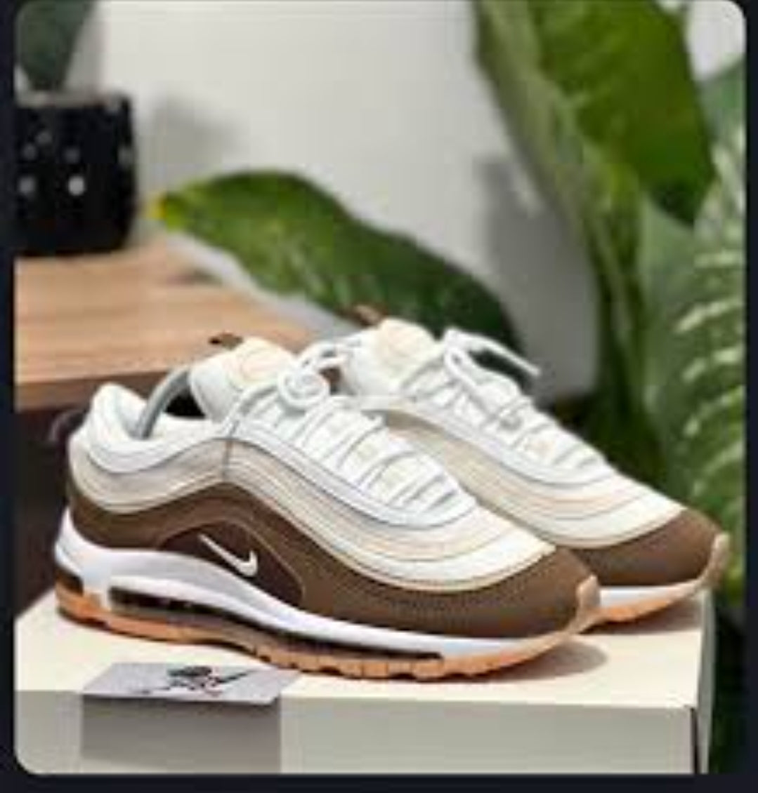 PRE-ORDER FALL NIKE MULTICOLORED SNEAKERS