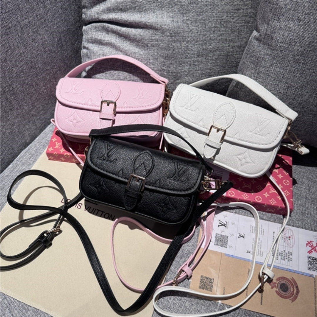 PRE-ORDER LV EMBOSSED CROSSBODY BAGS P34