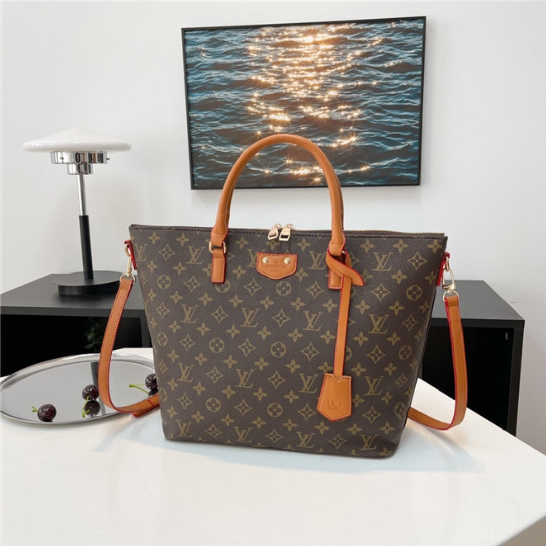 PRE-ORDER LV HAND BAGS 77718