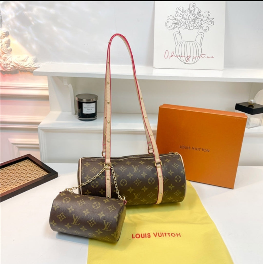 PRE-ORDER LV HAND LOG BAGS 9913