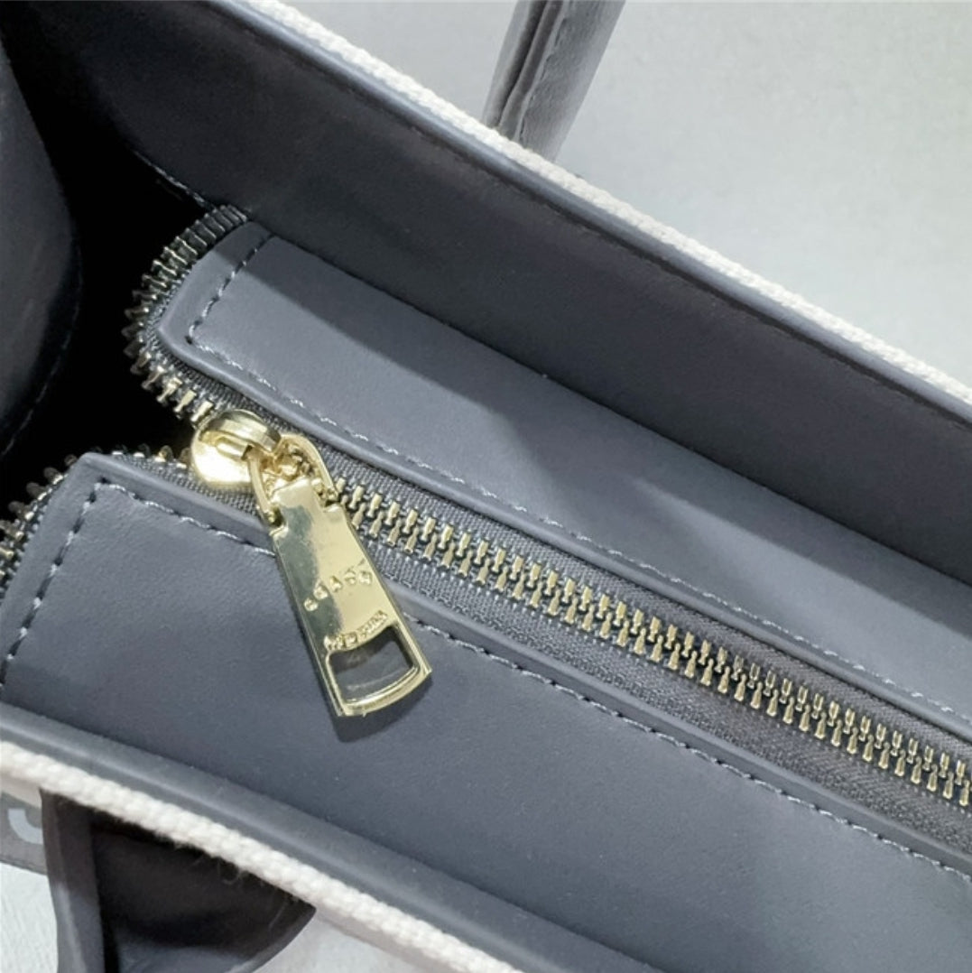PRE-ORDER COACH CROSSBODY BAGS 7004