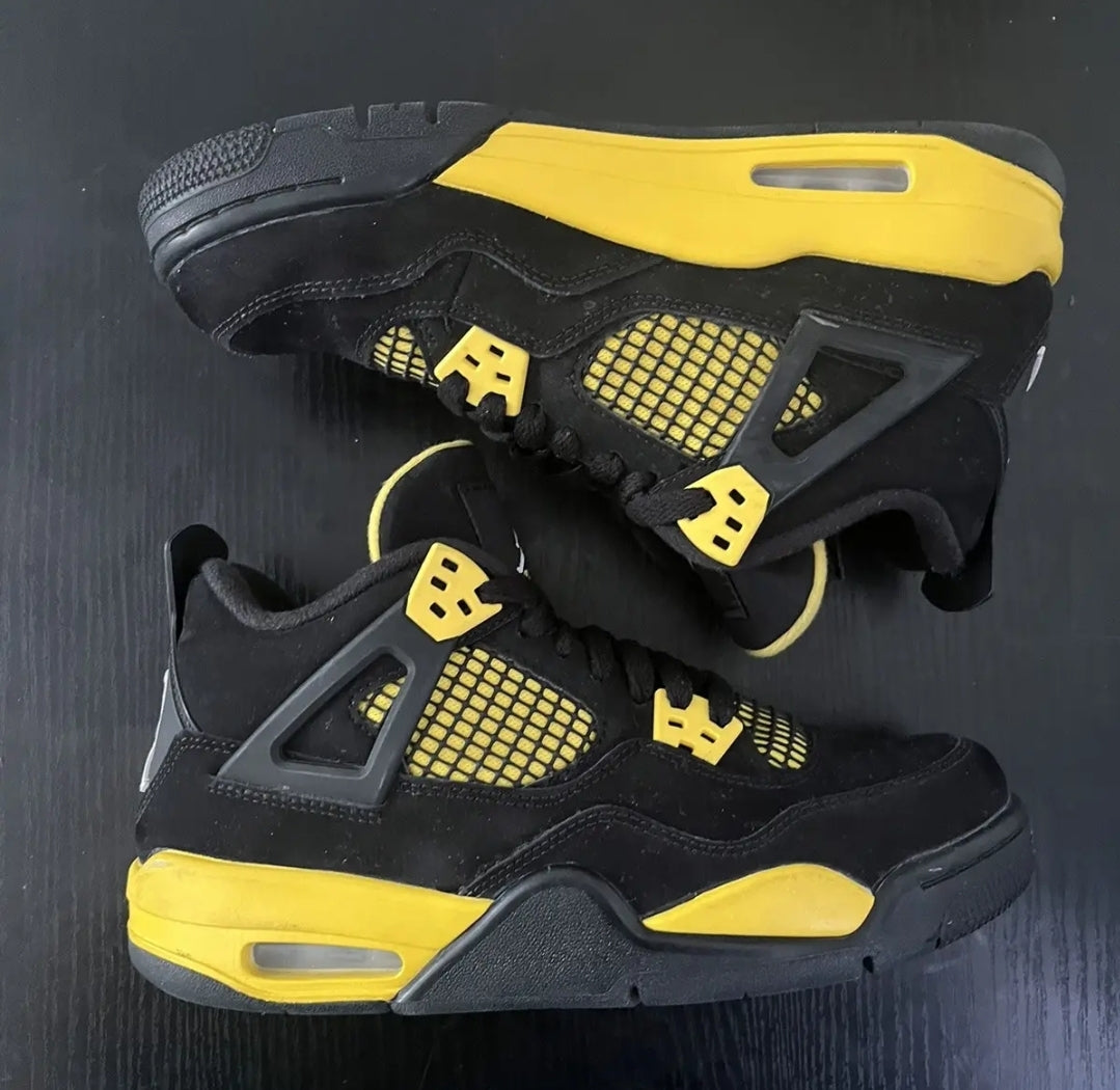 PRE-ORDER BUMBLEBEE SNEAKERS