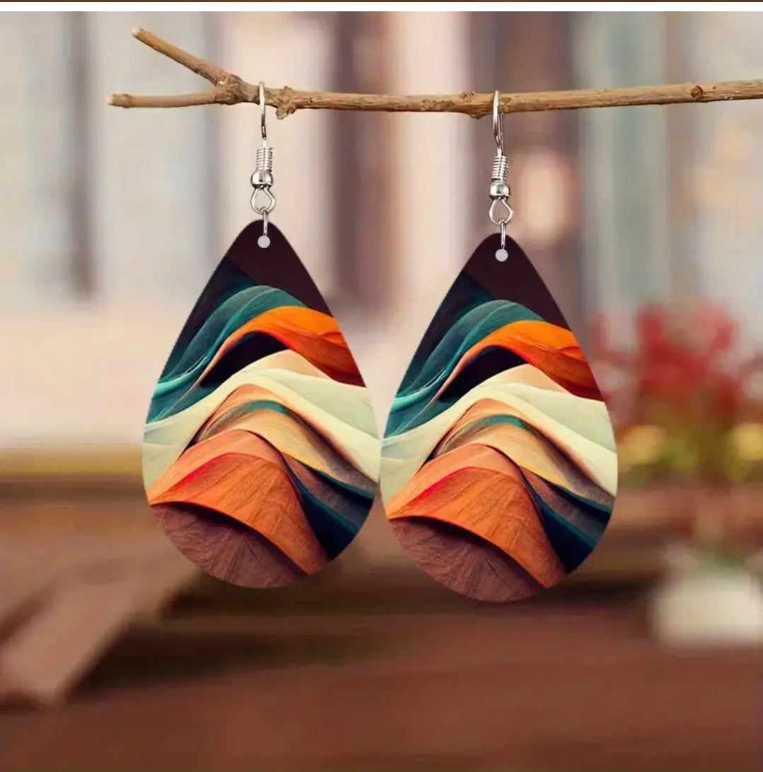 ON HAND TEAR DROP COLORFUL EARRINGS