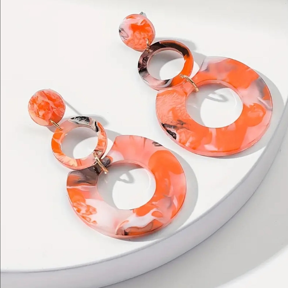 ON HAND 2 O-RINGS EARRINGS