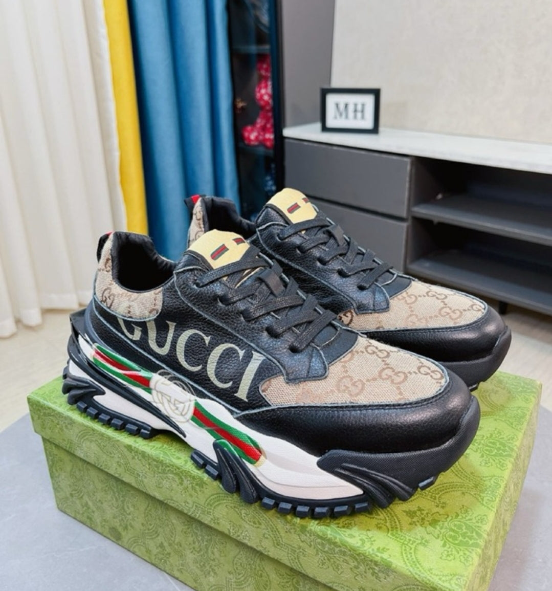 PRE-ORDER GG SNEAKERS