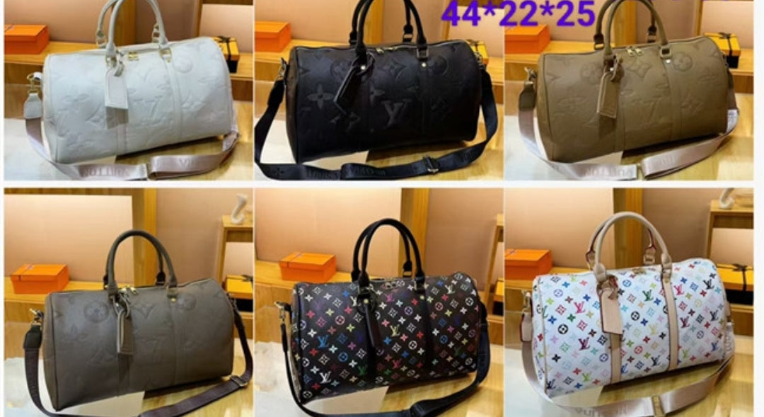 LV DUFFEL BAGS 6811