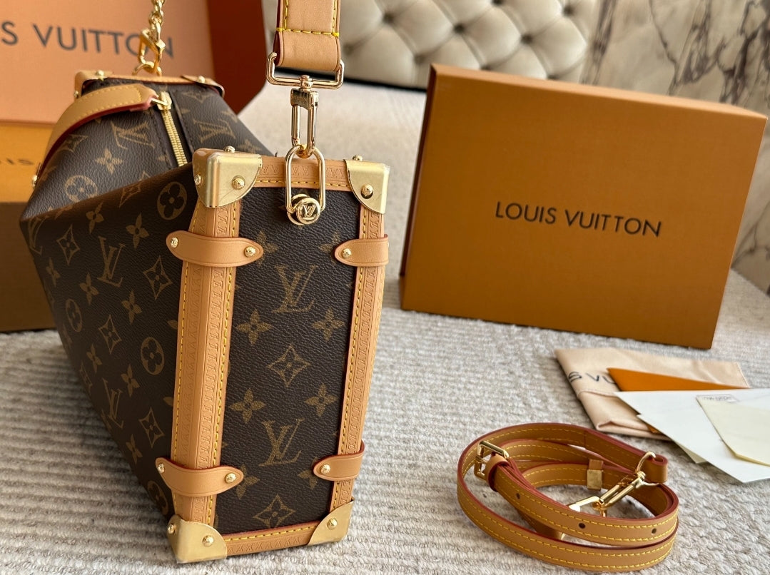 LV CROSSBODY & 1 WALLET