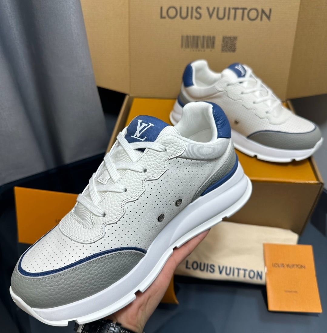 PRE-ORDER LV SNEAKERS
