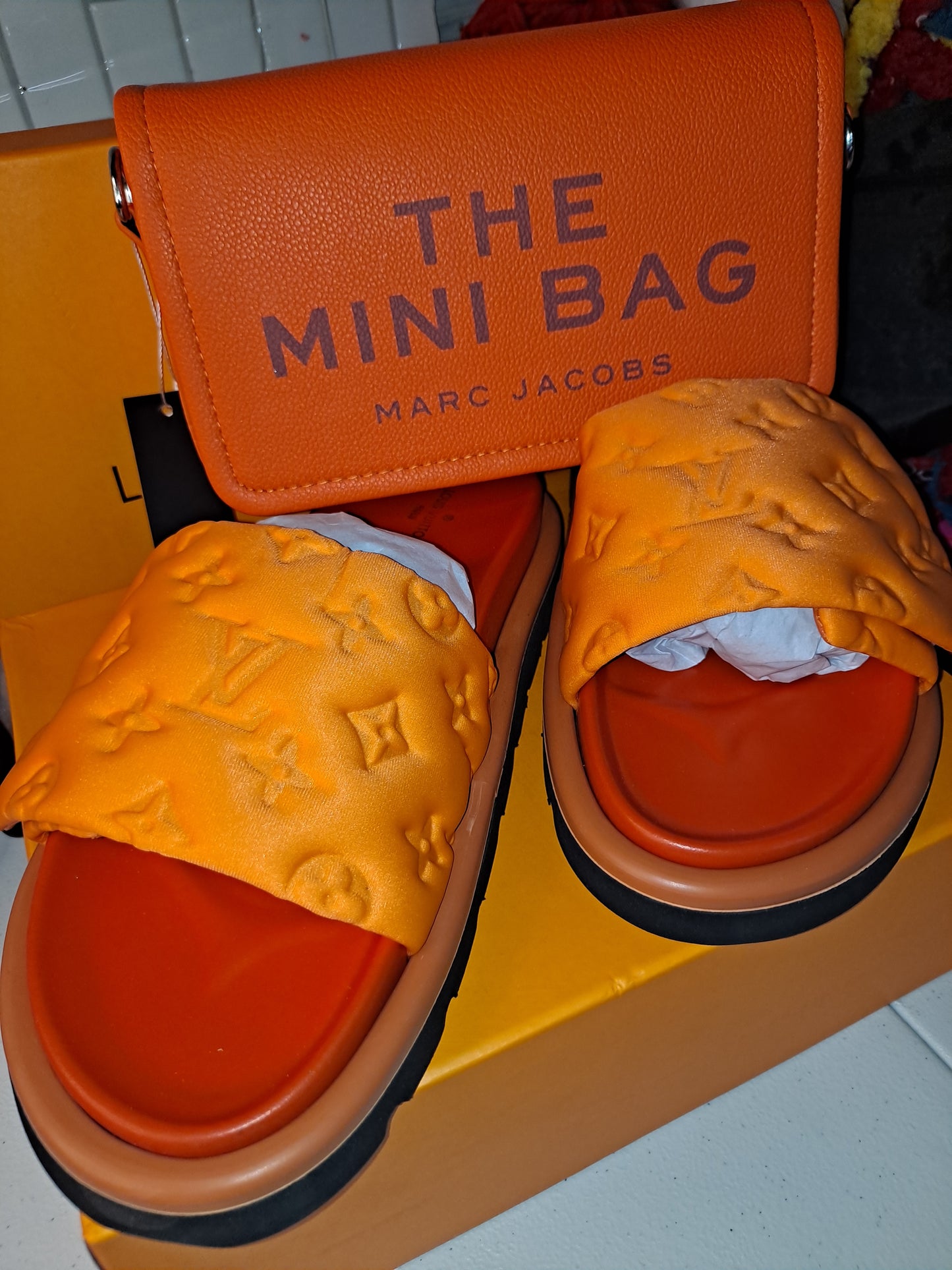 LV SLIDES OR MJ MINI CROSSBODY BAG