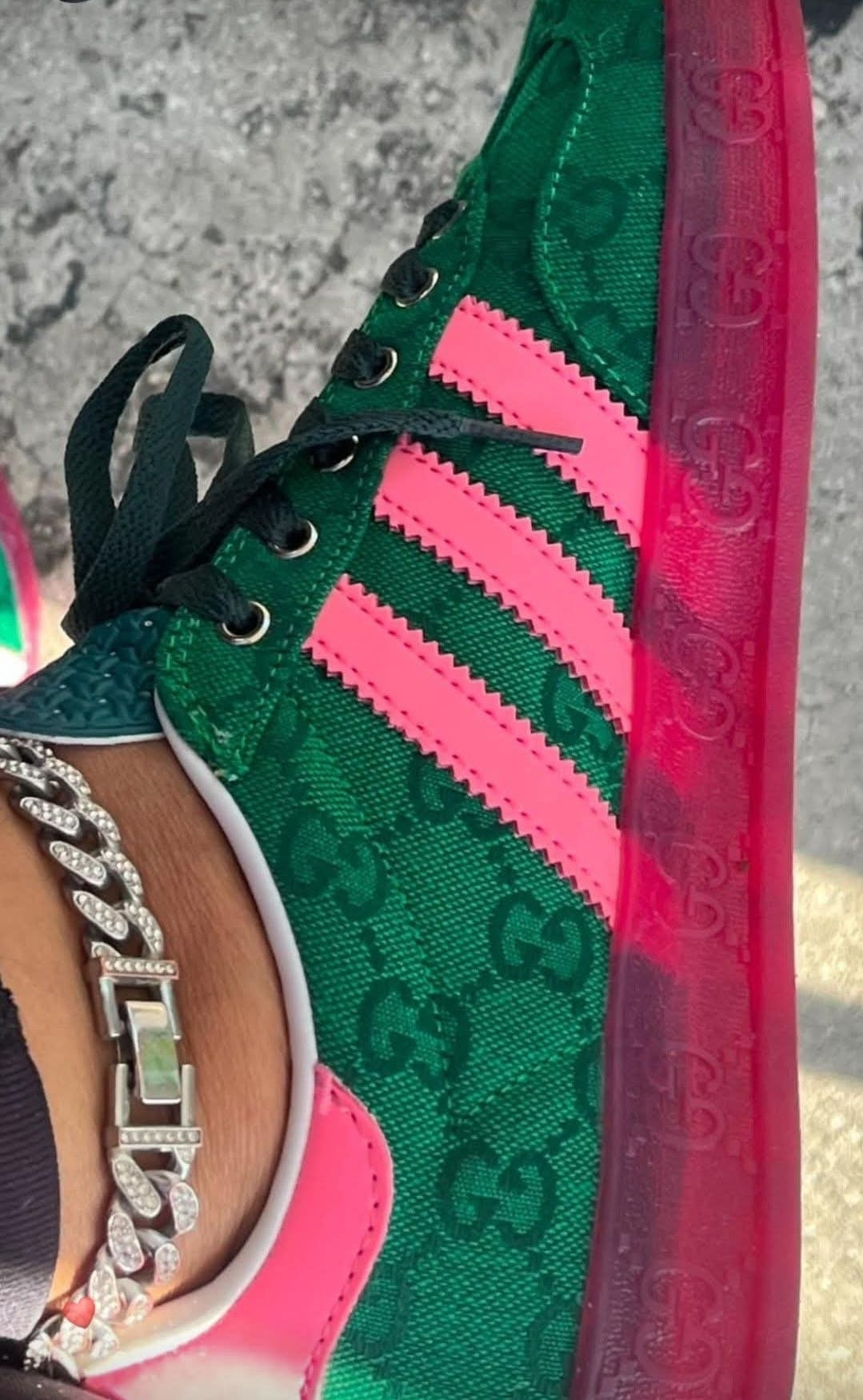 PRE-ORDER GG SNEAKERS