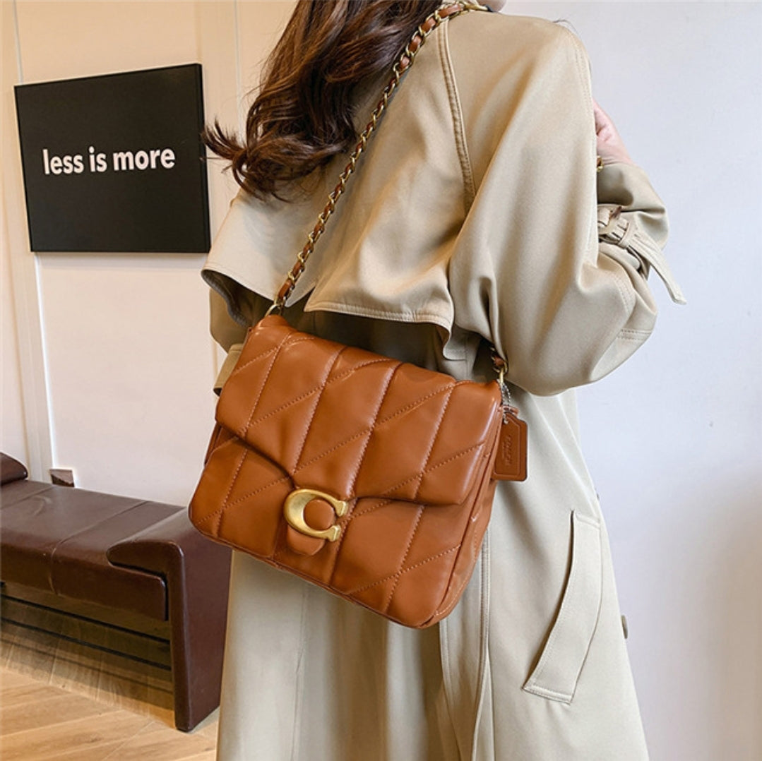 CH CROSSBODY BAG 978