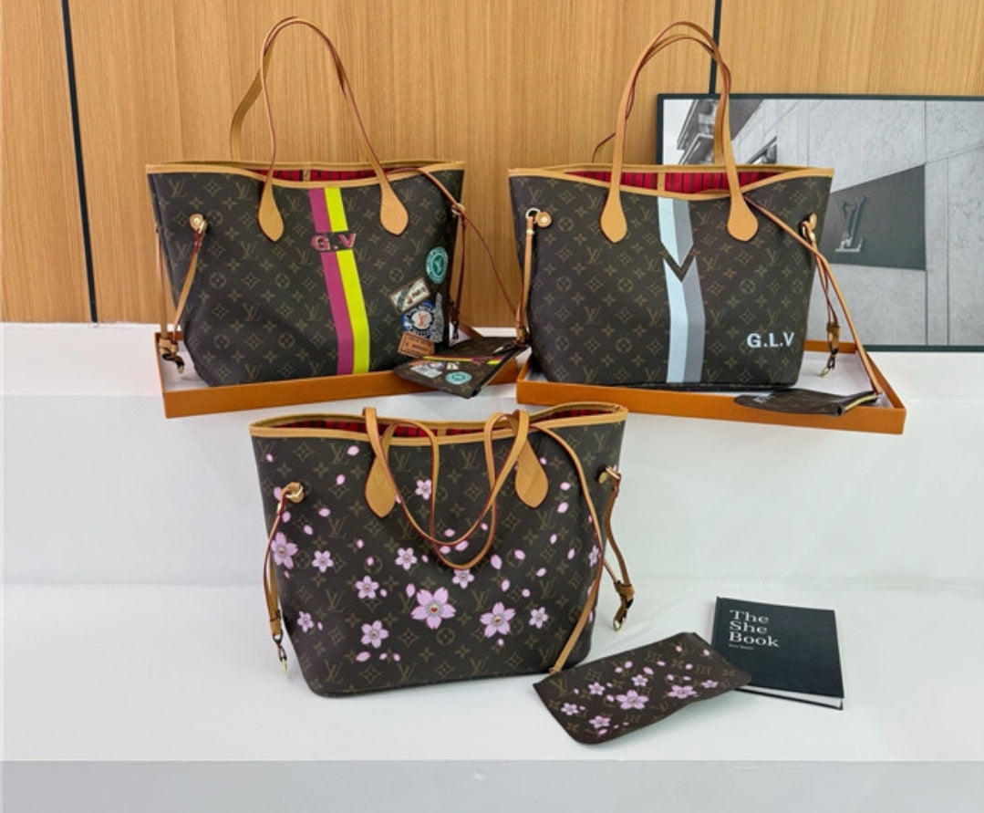 LV NEVERFULL BAGS W/WRISTLETS 002