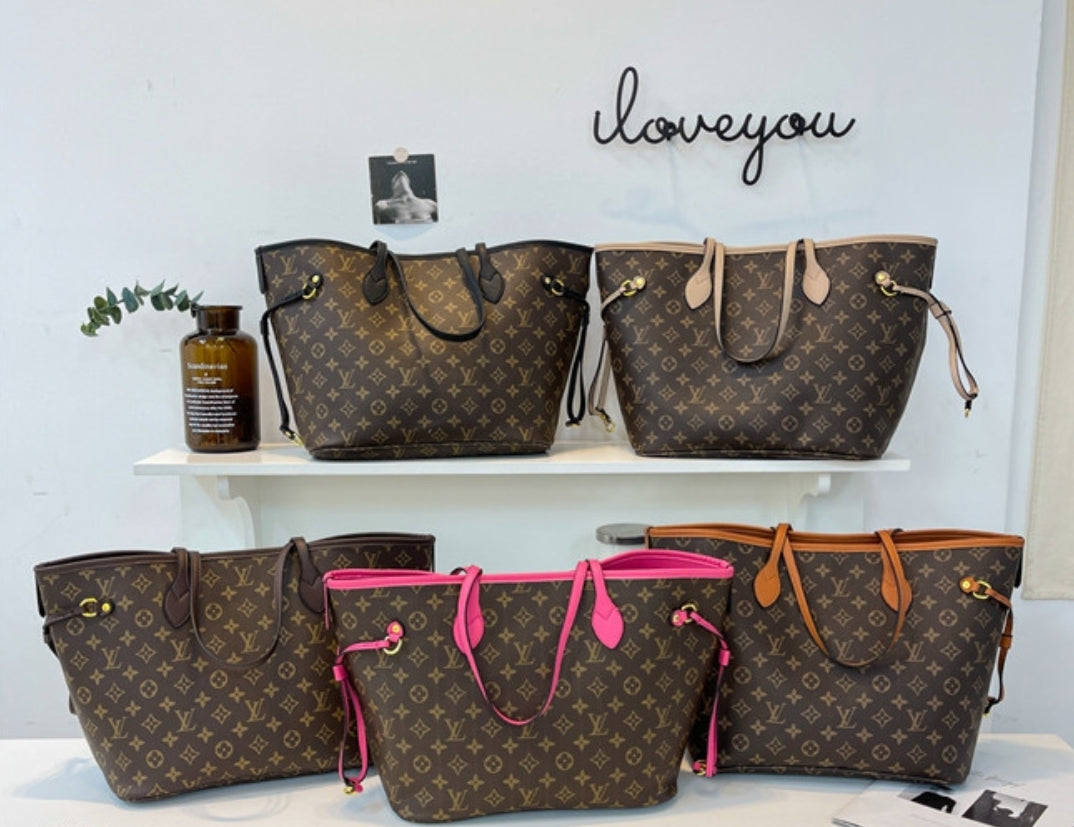 LV NEVERFULL BAGS & WRISTLET 5810