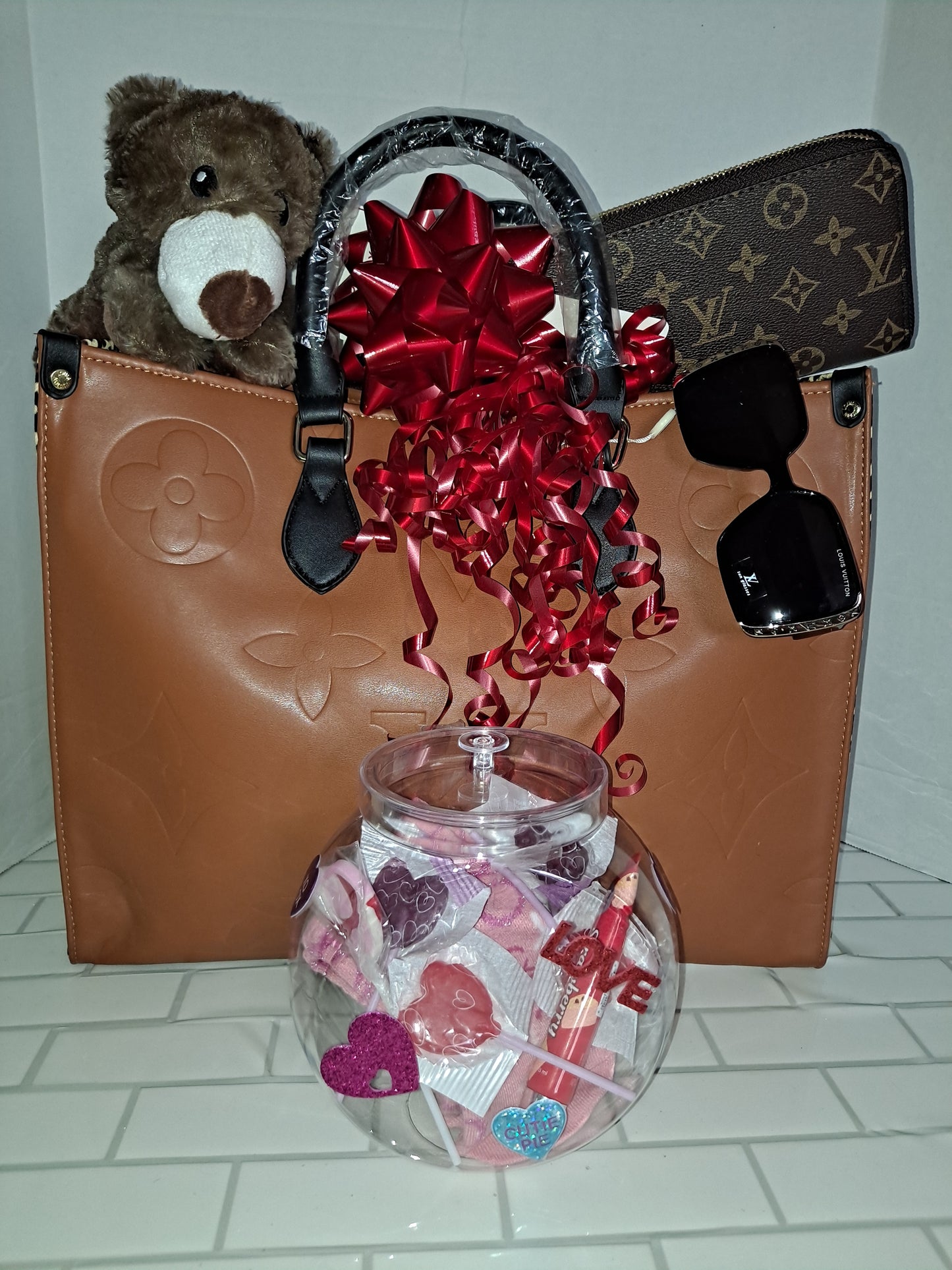 HOLIDAYS BAGS GIFT BASKETS