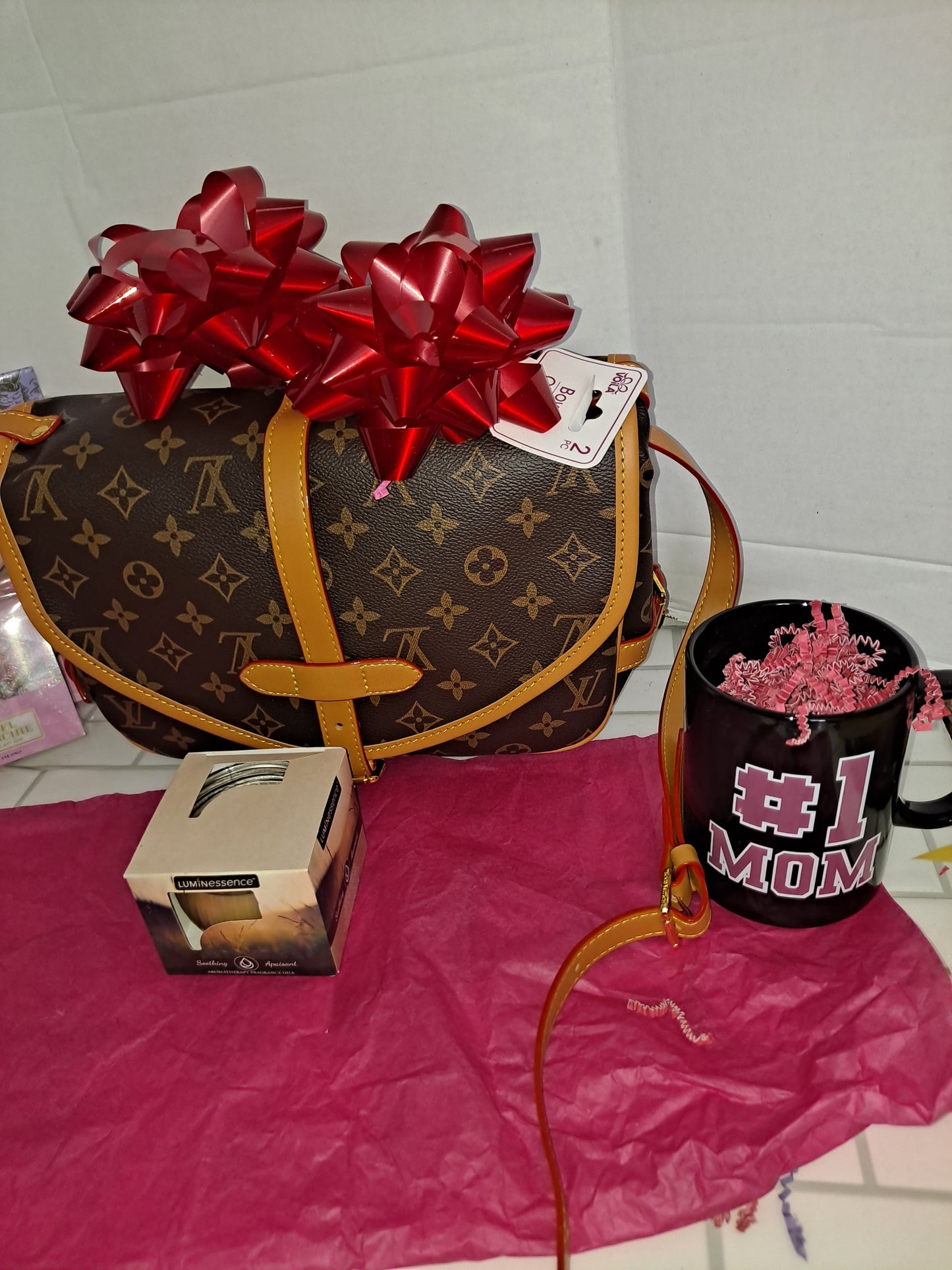 Mothers day gift baskets bags