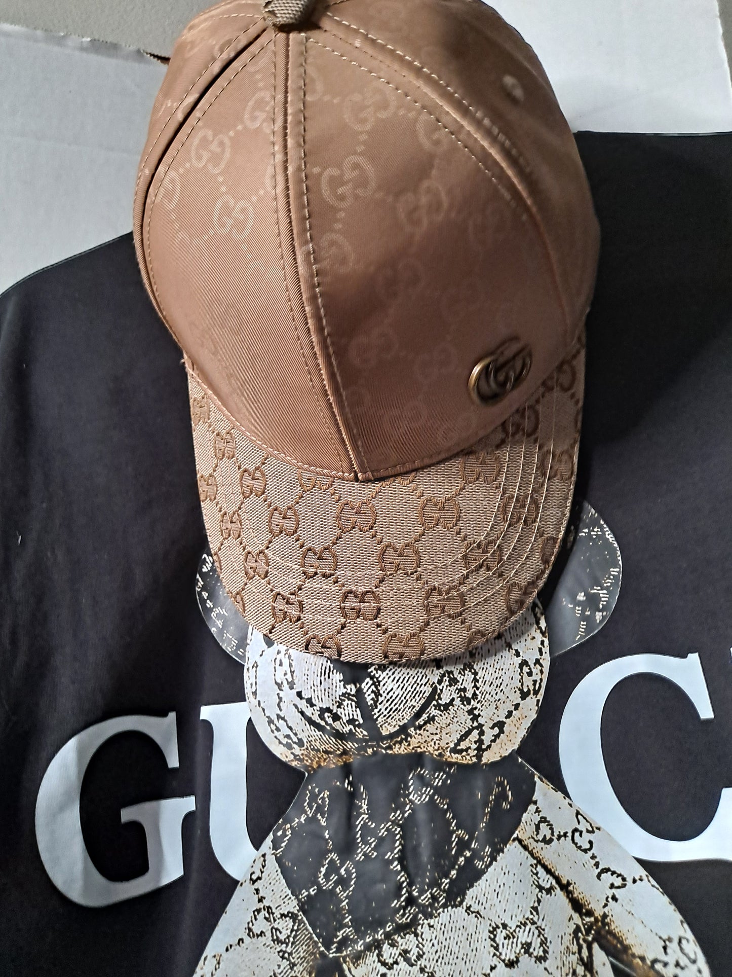 MEN UNISEX HATS