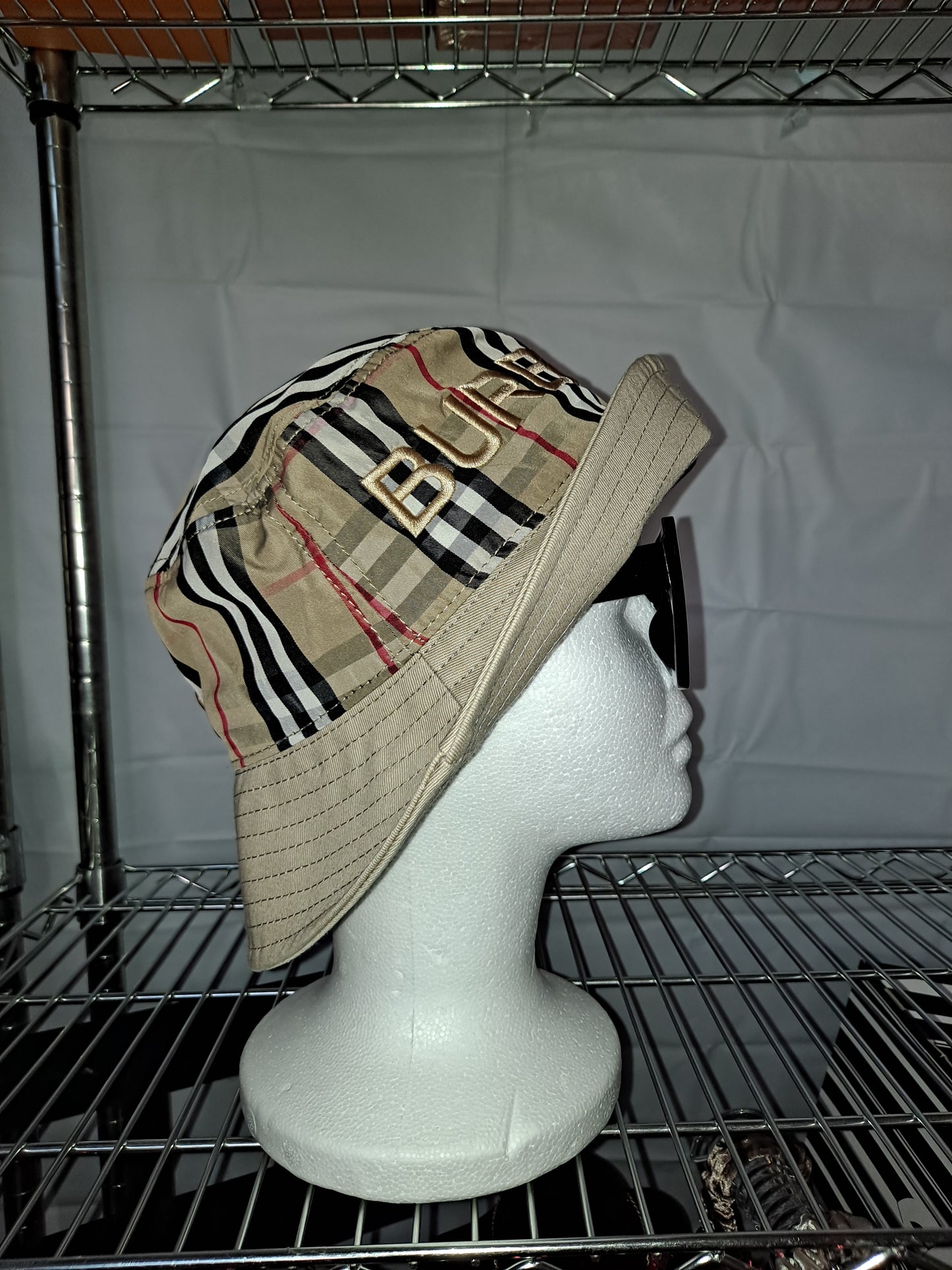 ON HAND BB BUCKET HATS