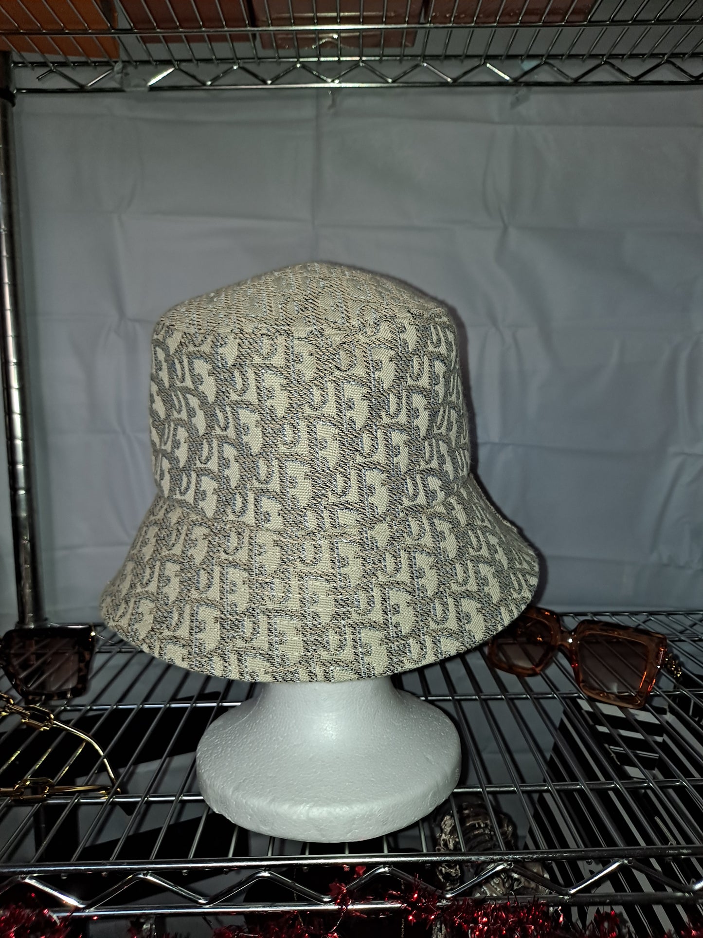 ON HAND CD BUCKET HATS