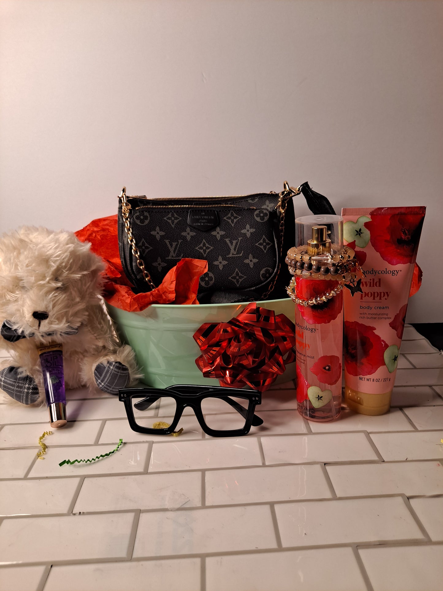 LV CROSSBODY GIFT BASKET BUNDLE BAG LOTION & BODY SPRAY GLASSES BEAR BRACELET LIP GLOSS