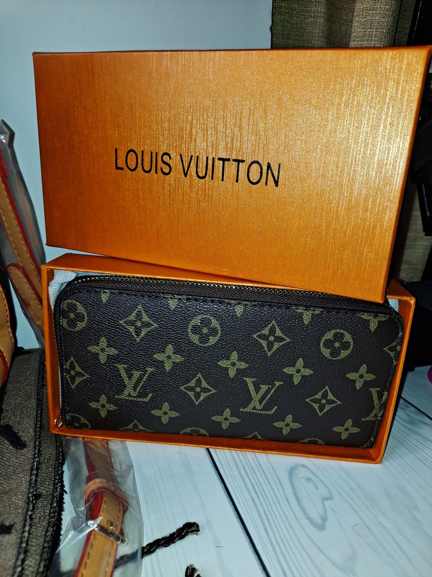 ON HAND LV BUCKET BAG, WALLET, SCARF