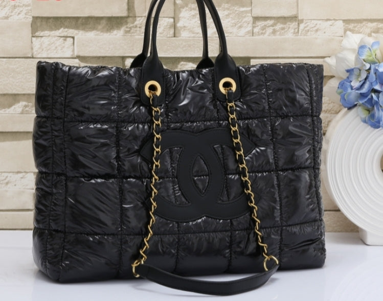 CC QUILTED TOTE BAGS 6619