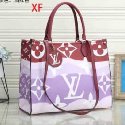 LV TOTE BAG ON HAND