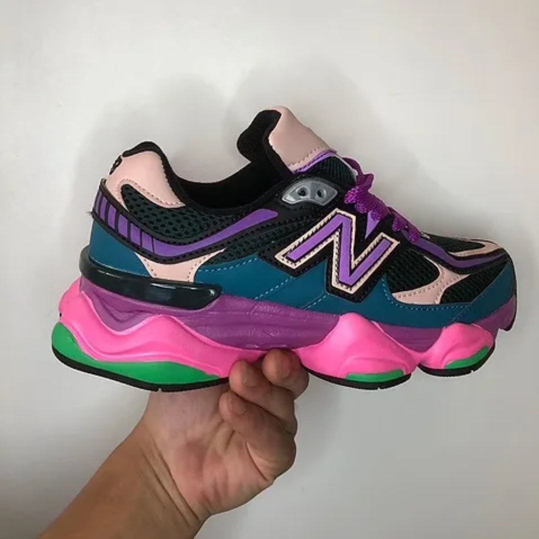 NB MULTICOLORED SNEAKERS